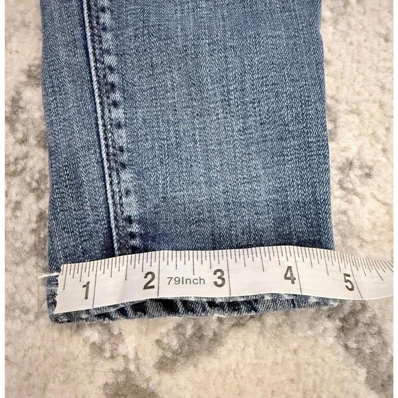 Express Distressed Skinny Jeans – Light Wash Stretch Denim - Picture 5 of 11